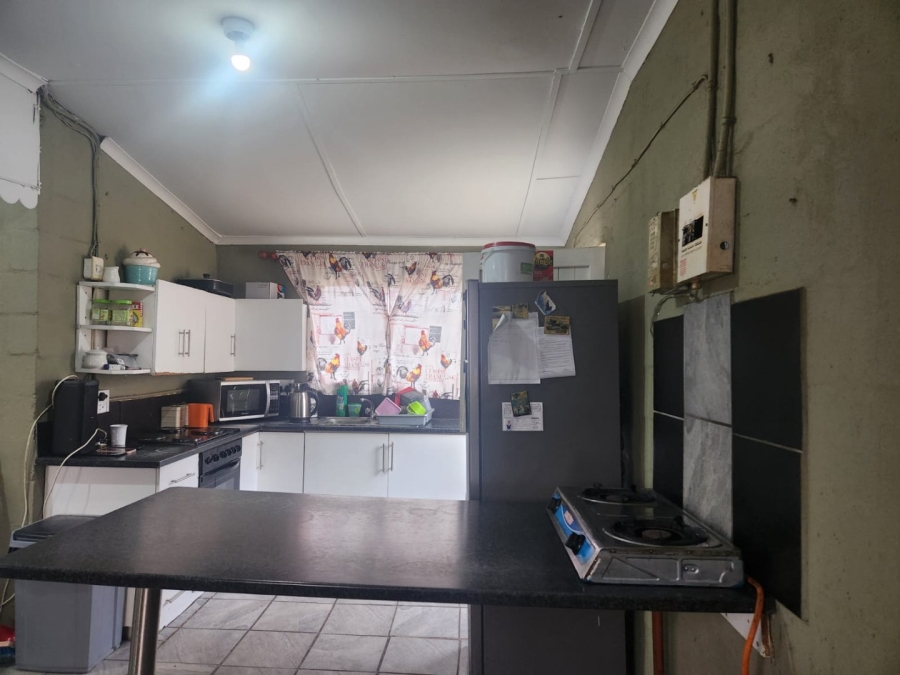 3 Bedroom Property for Sale in Pacaltsdorp Western Cape